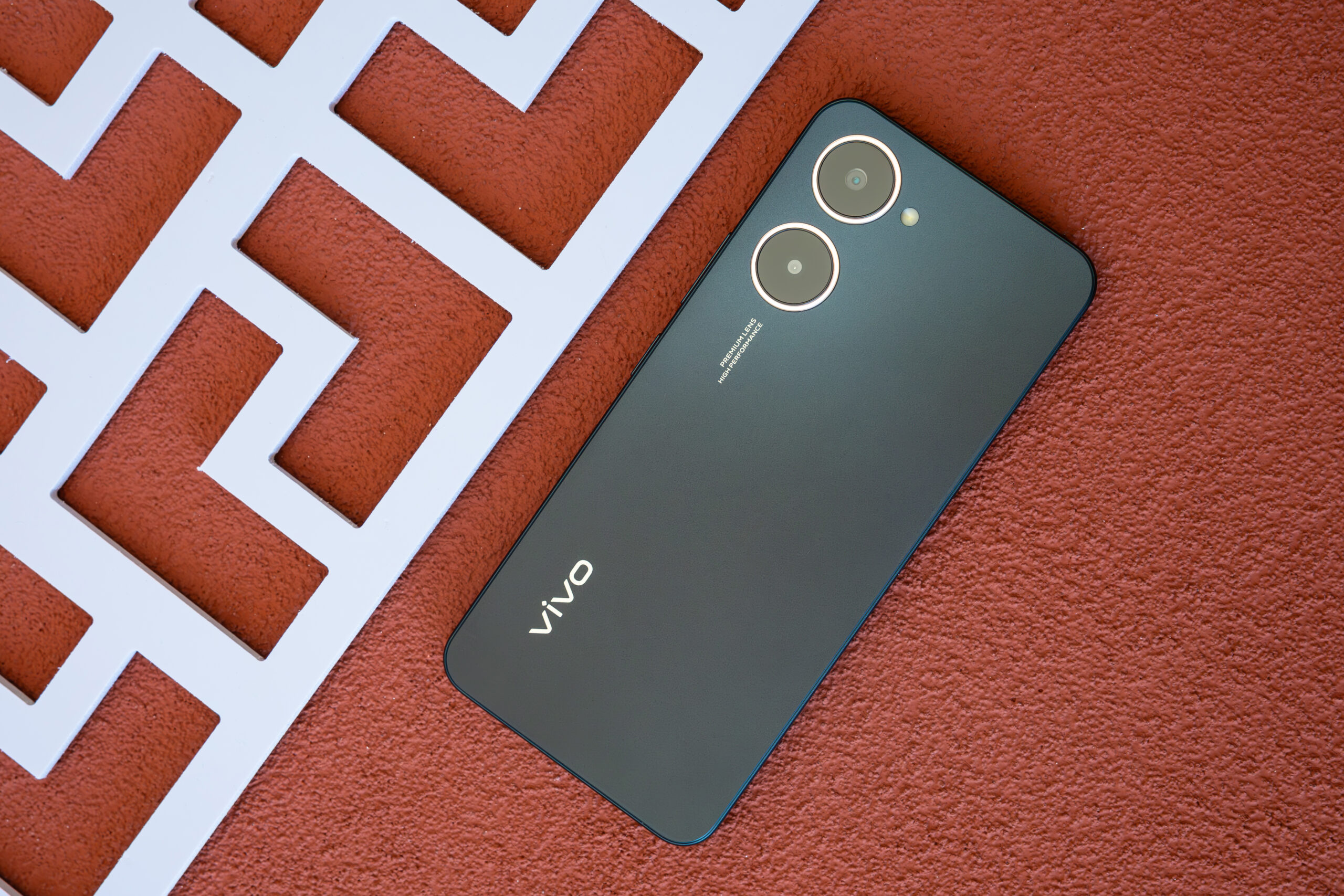 vivo Y03