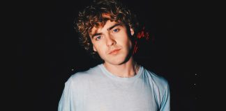 Jack Gray Shares Heartbreaking New Single “Safe Space” Ahead Of Debut Album Swimming In Jeans